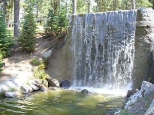 Ponderosa Falls Resort